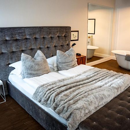 Tiszavirag Szeged Hotel ภายนอก รูปภาพ